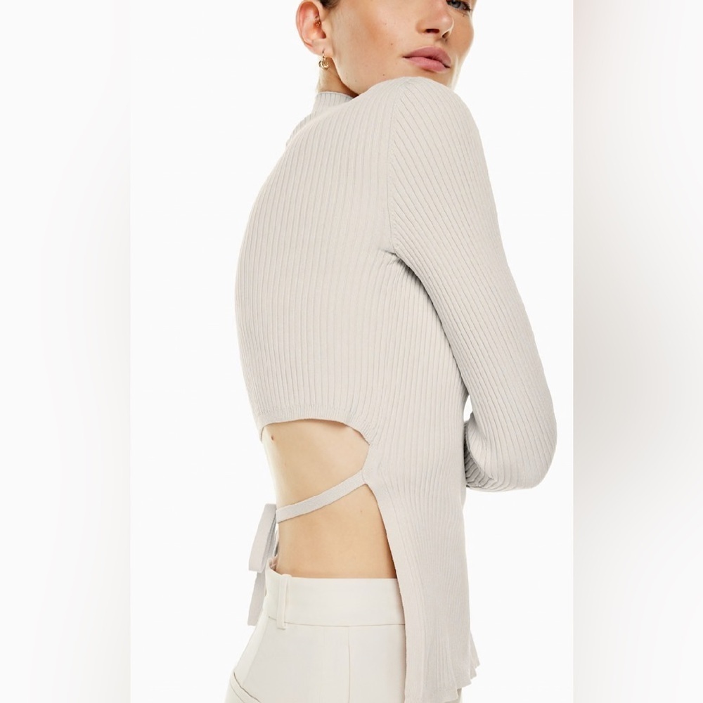 Babaton Sculpt Knit Tie-back Longsleeve
